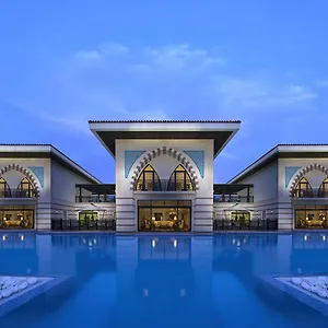 Jumeirah Zabeel Saray Royal Residences دبي