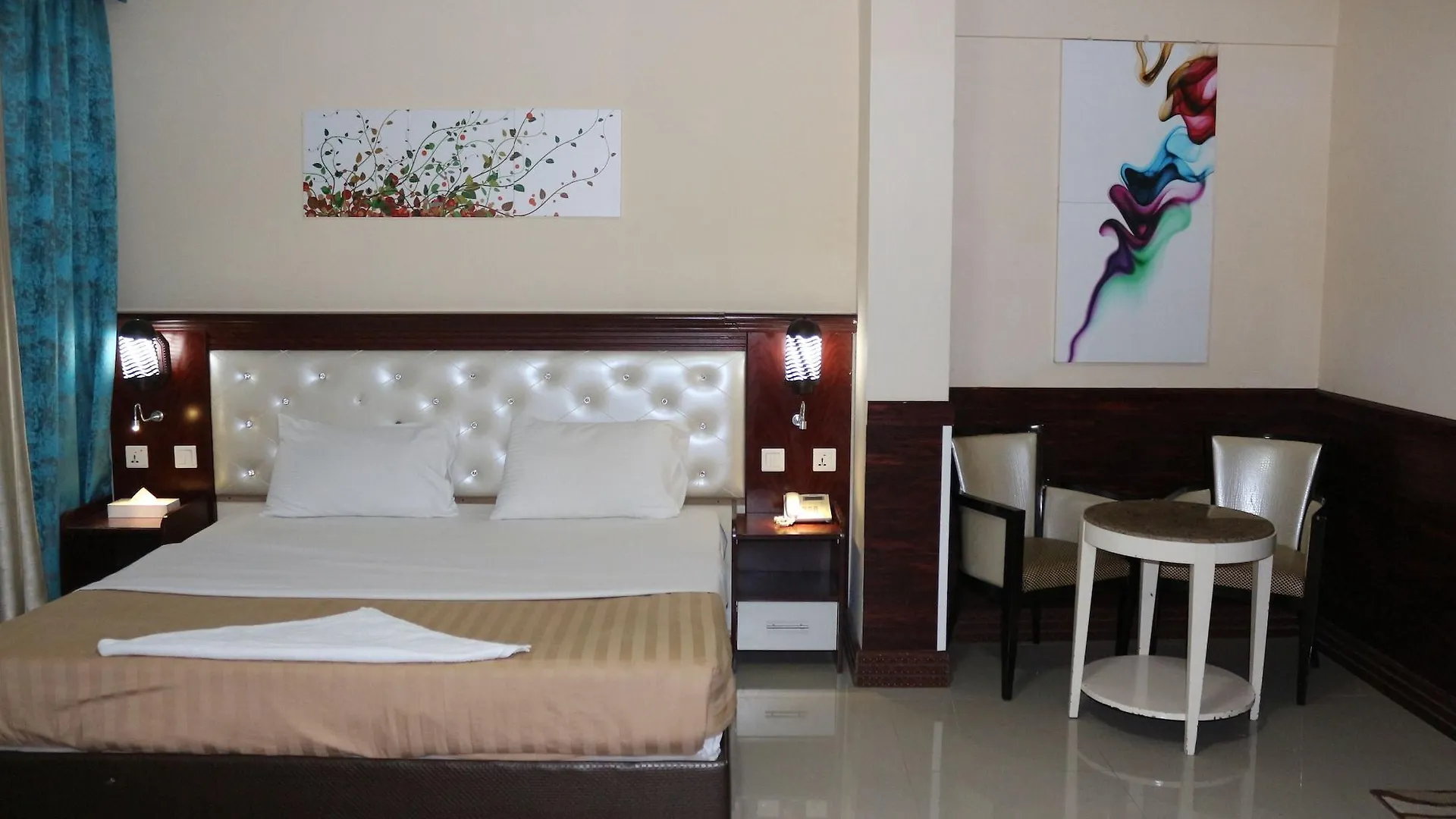 Mariana Hotel Dubai